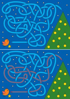 Noel arifesinde küçük bir kuş çözümü olan çocuklar için Noel ağacı labirenti süslüyor.