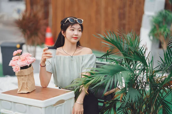 stock image Fashion girl on the street