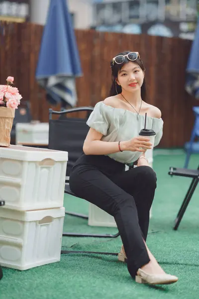 stock image Fashion girl on the street