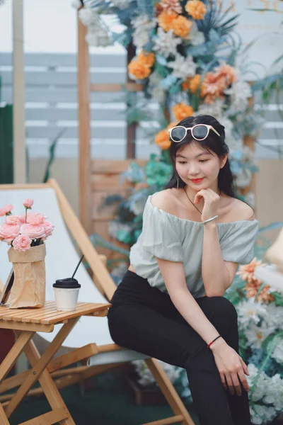 stock image Fashion girl on the street