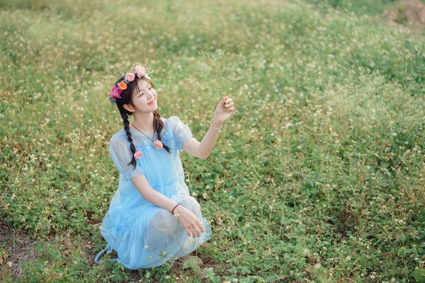 stock image fashion girl in the garden