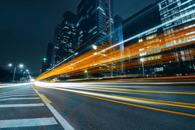 Shangahai 'da şehir trafiği