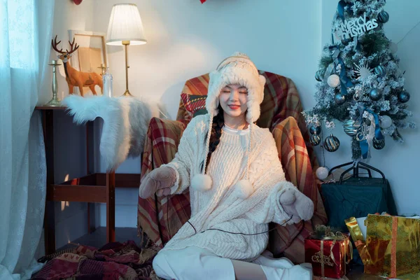 Die Asiatischen Mädchen Weihnachten — Stockfoto