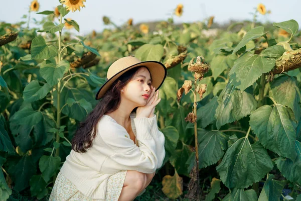 stock image the girl in the park