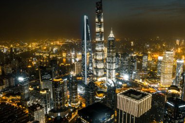 Modern şehir gökdelenleriyle Şangay gökdelenleri, Çin
