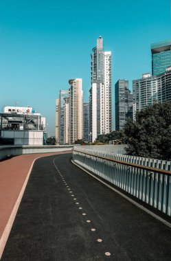 Çalışan pist ve Şangay 'ın kentsel geçmişi