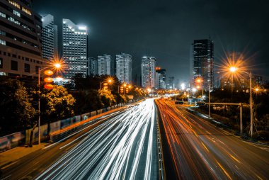 Shengzhen şehrindeki şehir trafiği