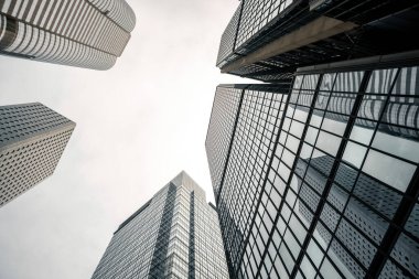 Modern cam duvar ofis binası