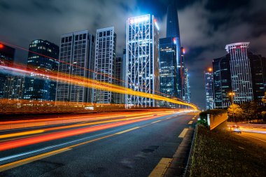 Shenzhen şehrinde şehir trafiği