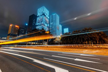 Shenzhen şehrinde şehir trafiği