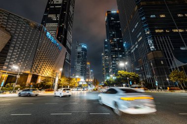 Shenzhen şehrinde şehir trafiği