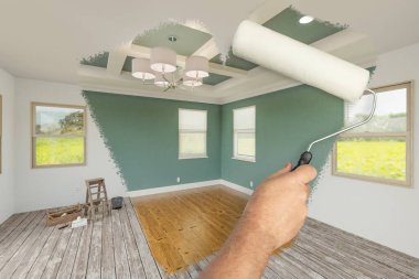 Taze Sessizleştirilmiş Teal Paint, Kapalı Tavan ve Yeni Döşemeler ile Yeniden Yapılandırılmış Odayı Açığa Çıkarmak İçin Bir Boya Pateni Kullanmadan Önce ve Sonra.