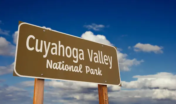 stock image Cuyahoga Valley National Park (Ohio) Road Sign Against Blue Sky and Clouds.