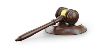 Tahta Gavel izole edildi. Şeffaf PNG.