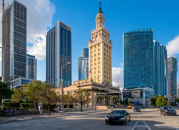 Miami États Unis Février 2023 Freedom Tower Boulevard Biscayne Horizon — Photo