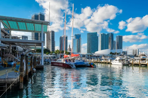 Miami Usa Február 2023 Bayside Piac Miamiban Kilátással Városra — Stock Fotó