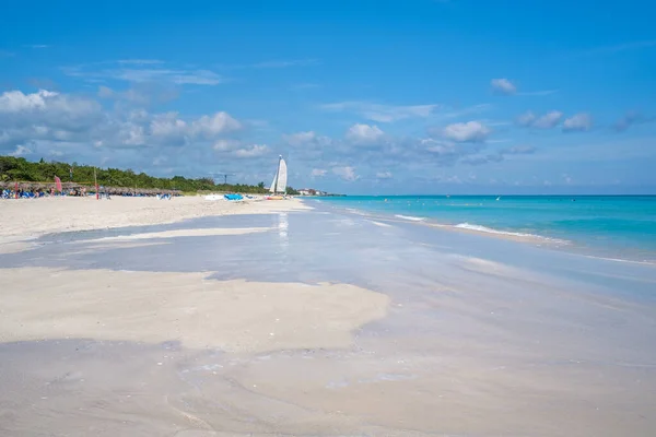 Hermosa Playa Varadero Cuba Soleado Día Verano — Foto de Stock