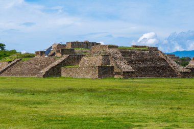 Oaxaca, Meksika 'daki büyük bir Kolombiya öncesi arkeoloji alanı olan Monte Alban kalıntıları.