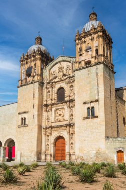 Oaxaca, Meksika 'daki Santo Domingo de Guzman Kilisesi ve manastırı.. 