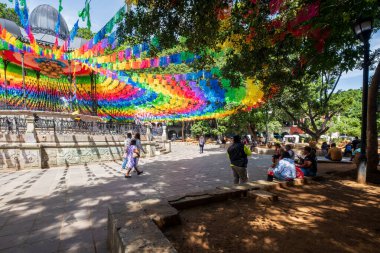 OAXACA, MEXICO - 17 AĞUSTOS 2024: Meksika 'nın sömürge şehri Oaxaca' daki Zocalo veya Central Square