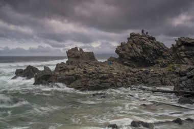 Güney Afrika, Keurbooms 'daki kayalık deniz manzarası 