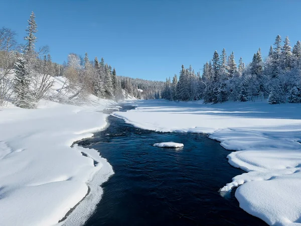 Pemandangan Musim Dingin Sweden Utara — Stok Foto
