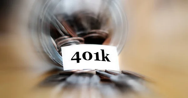 Tarro Dinero Para Ahorros Inversión Ira 401K Retiro Día Lluvioso — Foto de Stock