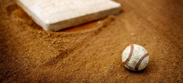 Old Leather Baseball Dirt Field Home Plate Base — ストック写真