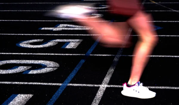 Runner Crossing Finish Line Race Track Blurred Running Fast — Stock Photo, Image