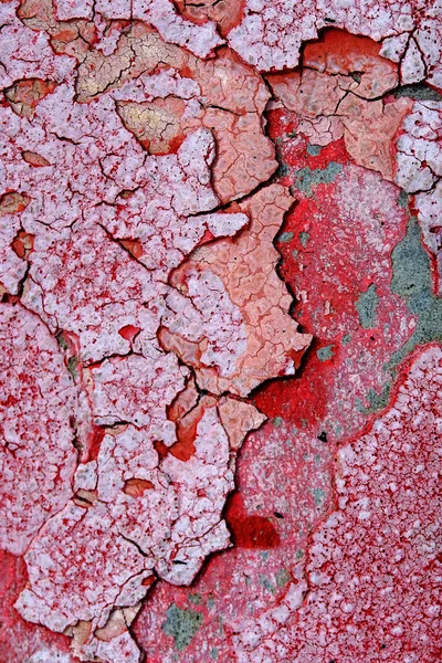 Rot Strukturierte Schälfarbe Die Auf Lackierter Oberfläche Rissig Und Verwittert — Stockfoto