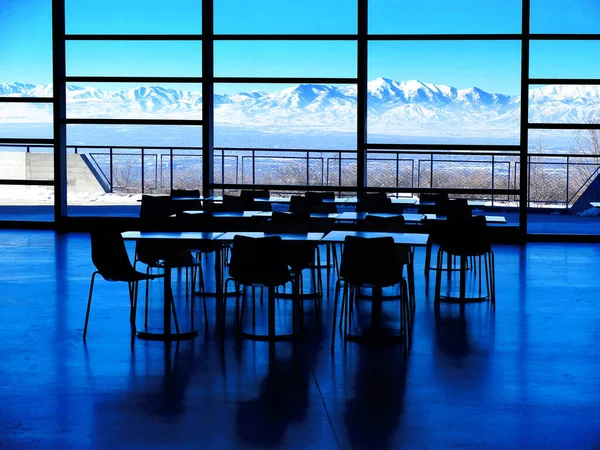 Empty Cafeteria Meeting Room Tables Chairs Window View Mountains — Stock Photo, Image