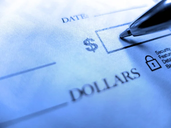 Escribir Cheque Con Bolígrafo Para Pago Cantidad Dólares Pagar Orden — Foto de Stock