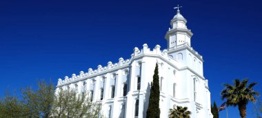 St. George Utah Mormon LDS Tapınağı beyaz taştan kilise dini