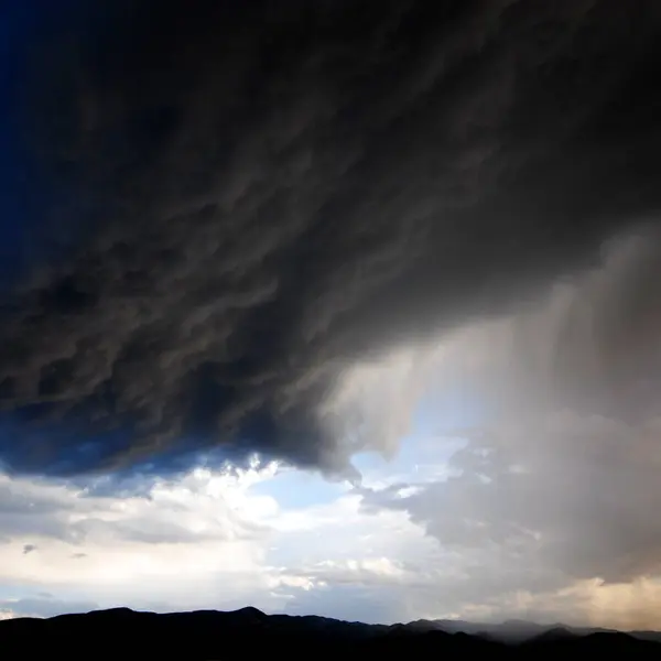 Stom Bulutlar Gökyüzü Içinde Birçok Fırtına Telifsiz Stok Fotoğraflar