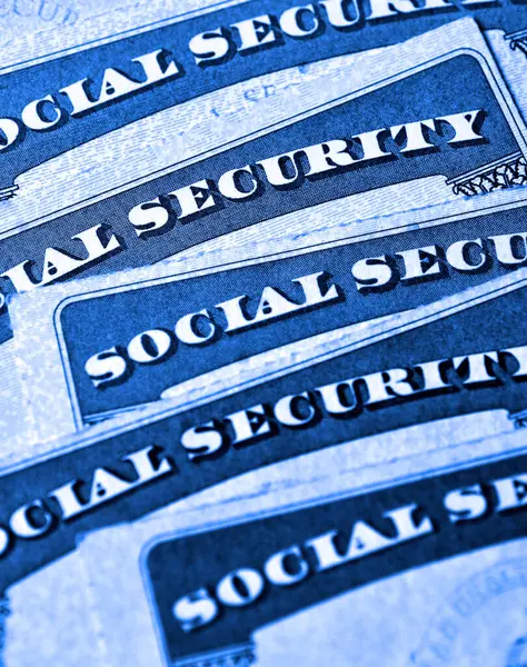 Nauwkeurige Beschrijving Van Verschillende Socialezekerheidskaarten Voor Financiën Pensioenen Stockfoto