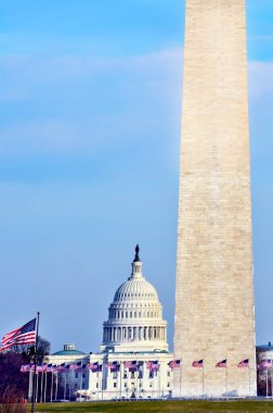 Washington Anıtı ve bize Captol bina represeting Amerikan hükümeti