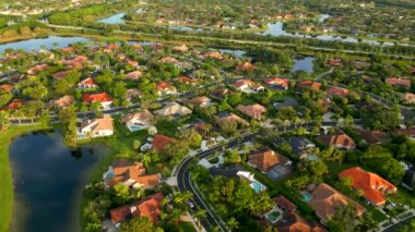 Weston Florida 'da lüks evler.