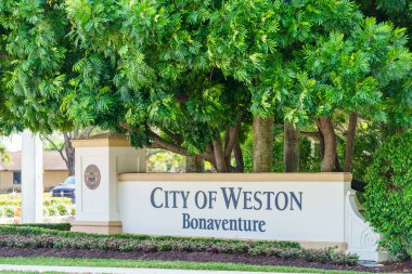 Weston, FL, ABD - 8 Kasım 2022: Weston Bonaventure tabelası