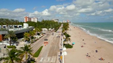 Hava aracı denetimi Fort Lauderdale Plaj Kasırgası Nicole sonrası