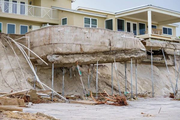 Nicole Daytona Plaj Kasırgası Nın Neden Olduğu Dalgalar Altında Lüks — Stok fotoğraf