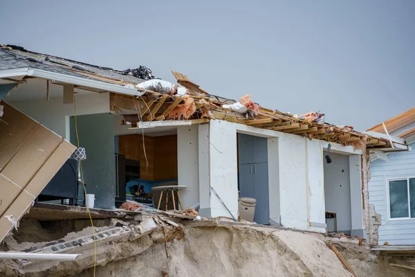 Casas Playa Lujo Colapsan Bajo Fuertes Olas Causadas Por Huracán — Foto de Stock