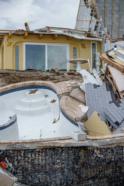 Sahil Evleri Nicole Daytona Kasırgası Tarafından Tamamen Yok Edildi — Stok fotoğraf