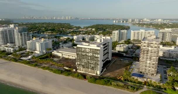 Patlamadan Dakikalar Önce Deauville Sahili Tatil Köyü Miami Plajı — Stok video