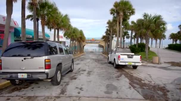 Съемки Движения Main Street Bridge Daytona После Урагана Николь Шторм — стоковое видео