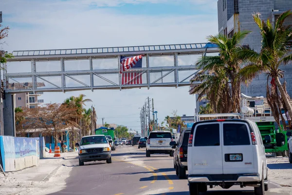 Fort Myers Beach Estados Unidos Noviembre 2022 Camiones Trabajo Movimiento — Foto de Stock