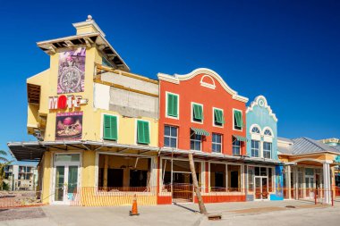 Fort Myers Beach, FL, ABD - 19 Kasım 2022 Ian Kasırgası tarafından yıkılan Batık Motel Fort Myers Beach FL