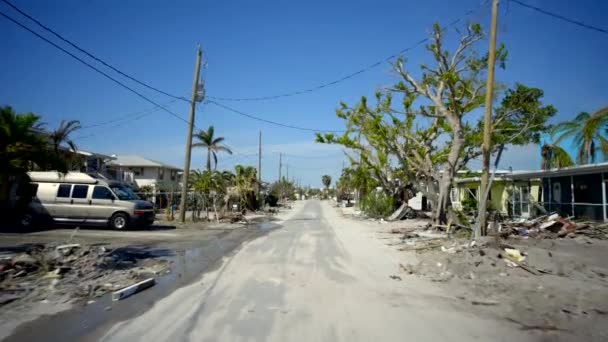 Fort Myers Barrios Residenciales Llenos Escombros Del Huracán Ian — Vídeos de Stock
