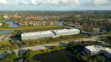 American Express Şirketi Sunrise FL binası