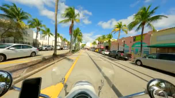 Recorrido Scooter Vespa Miami Beach Washington Ave — Vídeo de stock