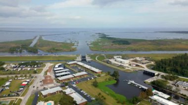 Okeechobee Gölü 'nün havadan görünüşü Clewiston FL ABD